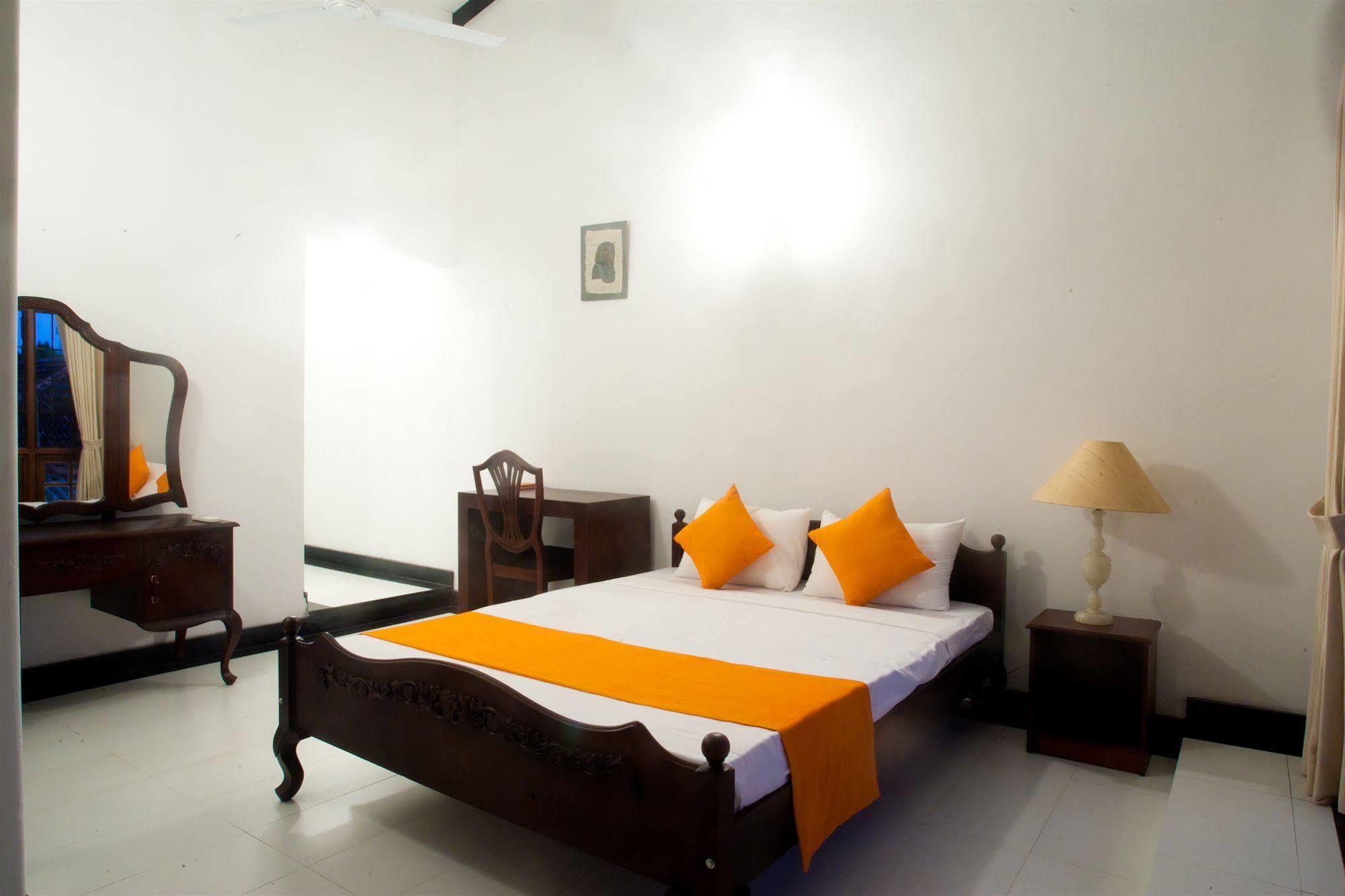 Lavinia Villa Dehiwala-Mount Lavinia Exterior foto
